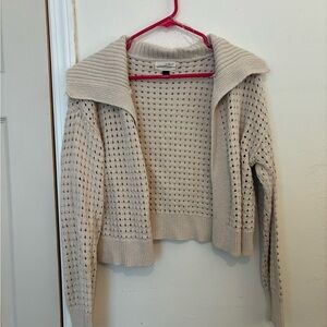 UNIVERSAL THREADS CROCHET SWEATER